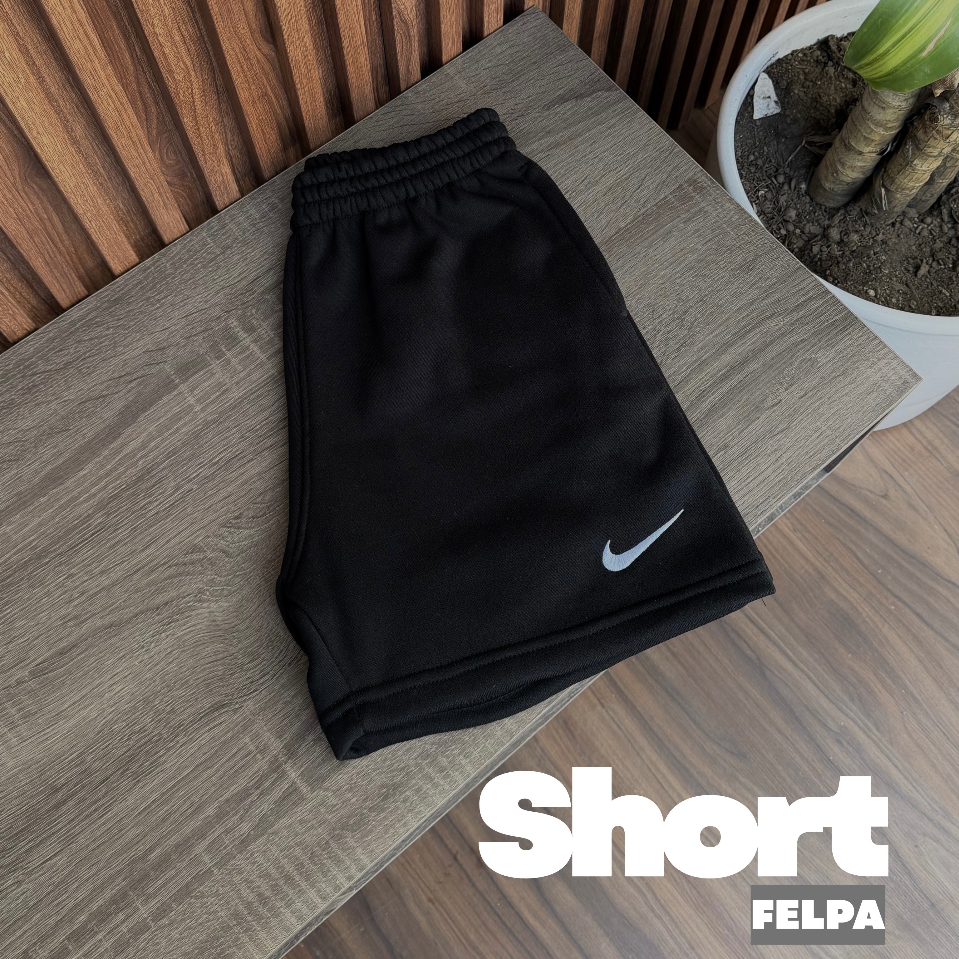 MAYOREO SHORTS